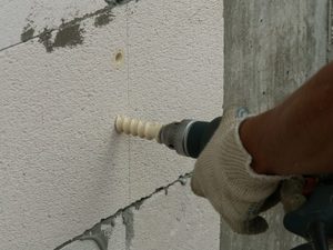 Как сверлить саморезы в бетон