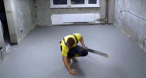 Как правильно ровнять бетонный пол