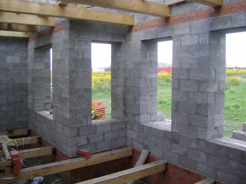 построить дом с керамзитобетона