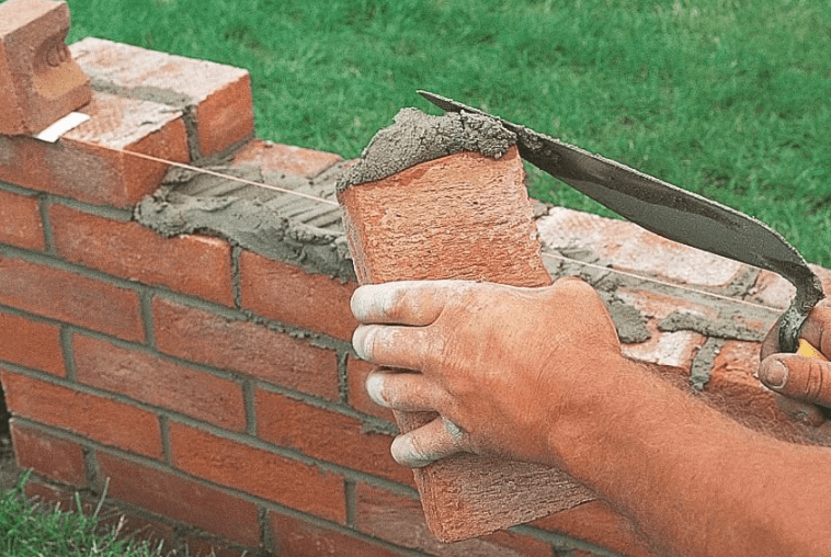 Чем заменить цементный раствор при кладке кирпича струбцина для бетона