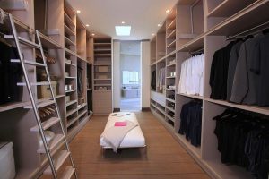 Интерьер гардеробной 37 фото варианты дизайна для комнаты 3 квм и больше